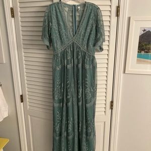 Maternity dress